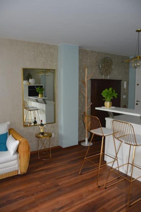 Moderne Ferienwohnung Merano Exterior foto